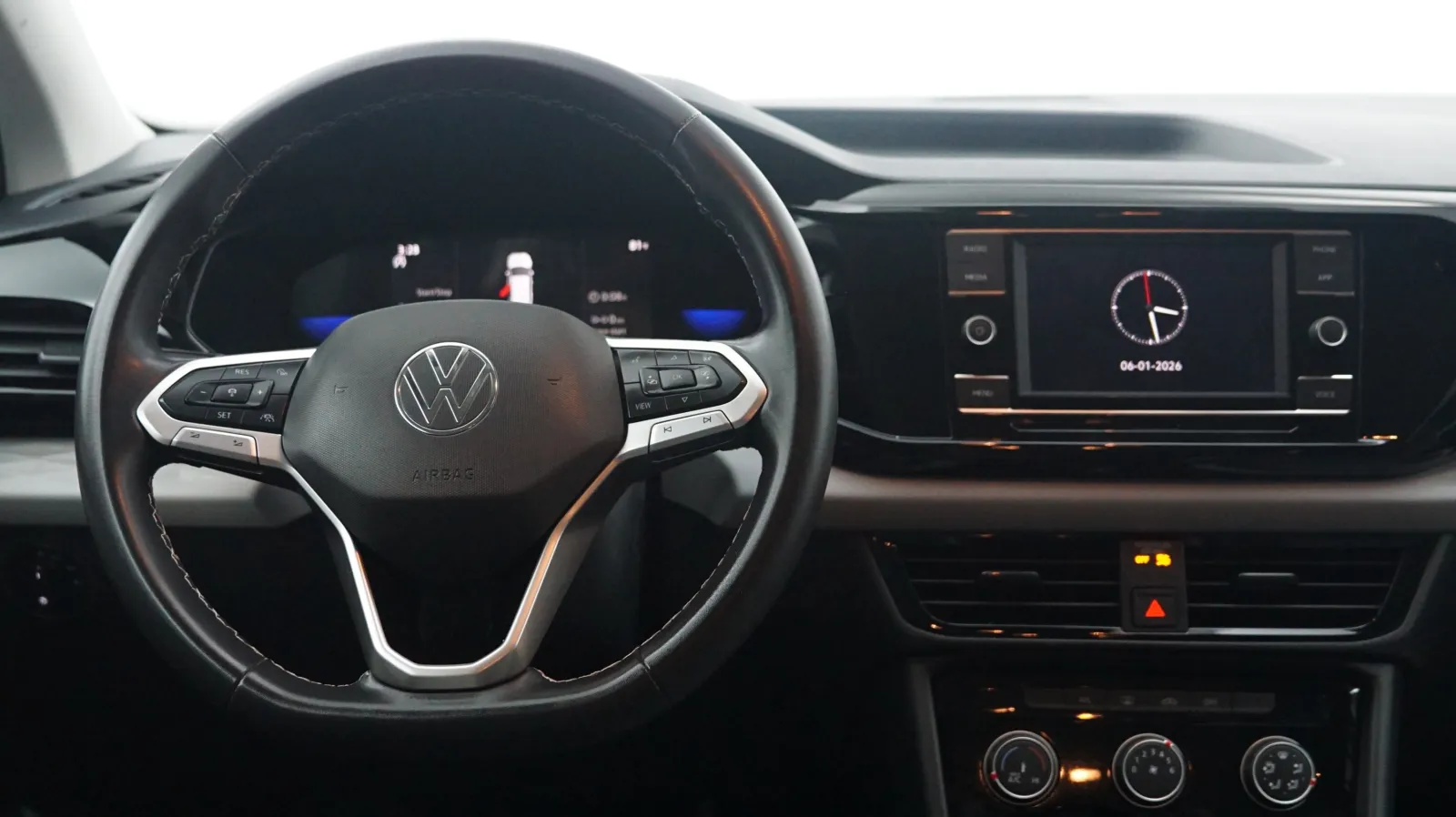 More photos of 2024 Volkswagen Taos S at Auto City, CA