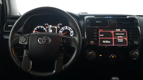 More photos of 2021 Toyota 4Runner Venture at Auto City, CA