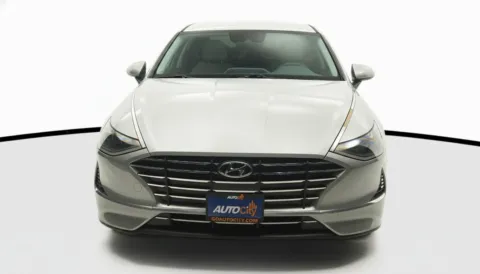 Another view of 2023 Hyundai Sonata SE for sale in El Cajon, CA at Auto City