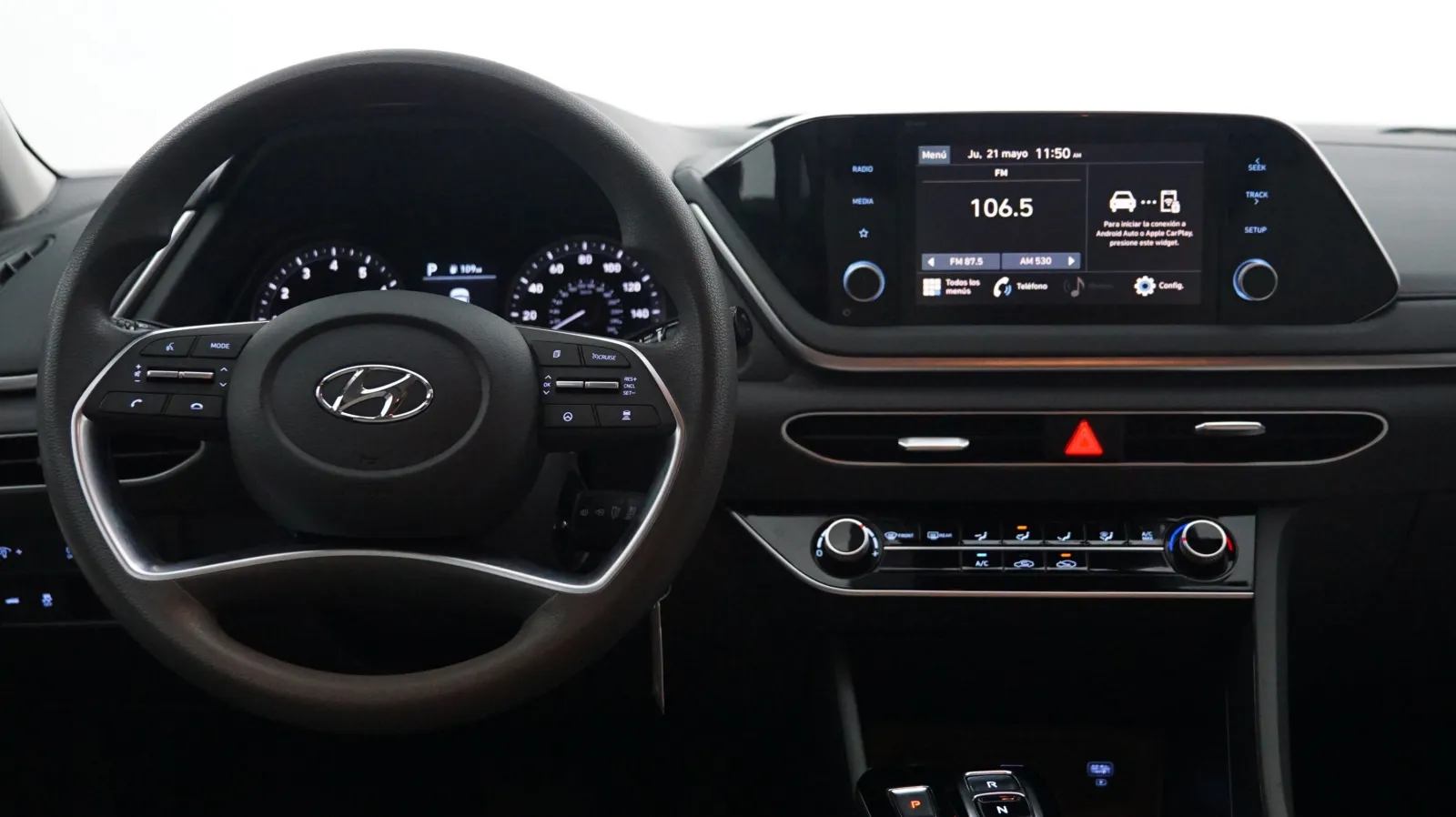More photos of 2023 Hyundai Sonata SE at Auto City, CA