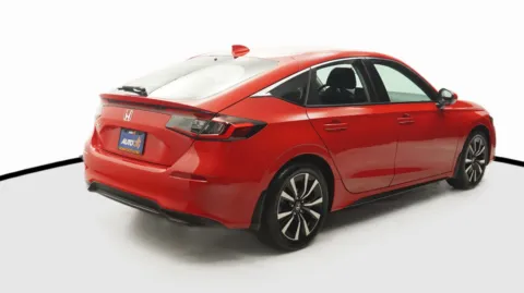 More photos of 2022 Honda Civic Hatchback EX-L at Auto City, CA