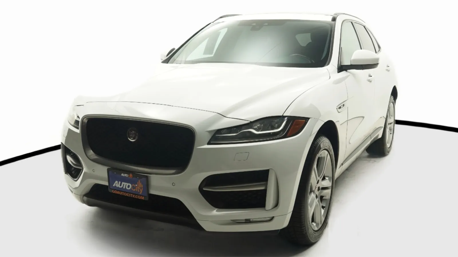 White 2019 Jaguar F-PACE 30t R-Sport for sale in El Cajon, CA