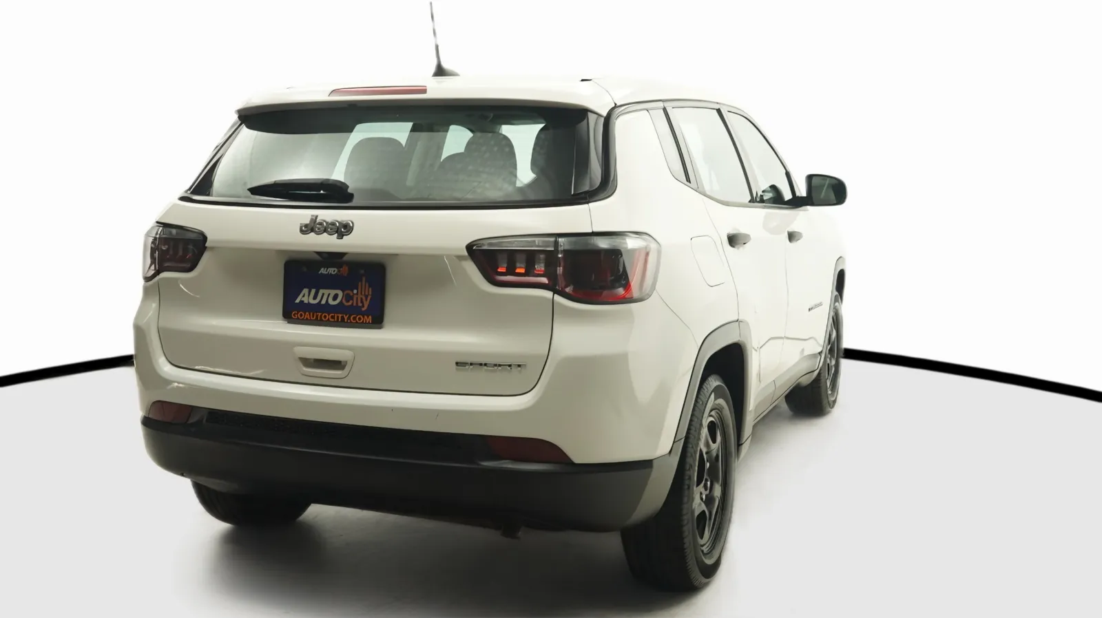 Jeep Compass photo 8