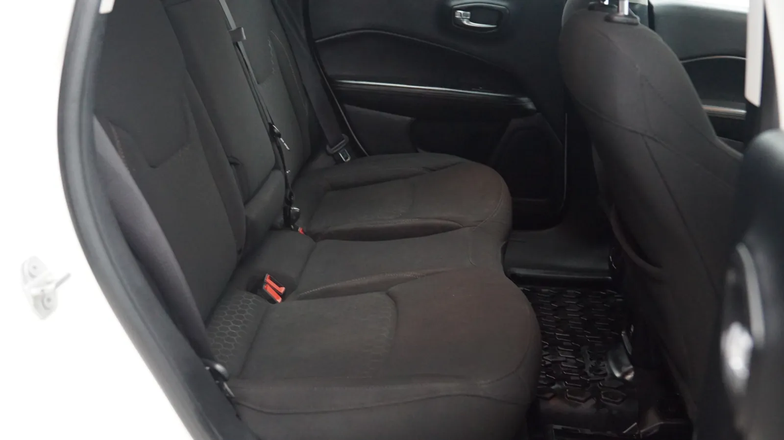 Jeep Compass photo 11