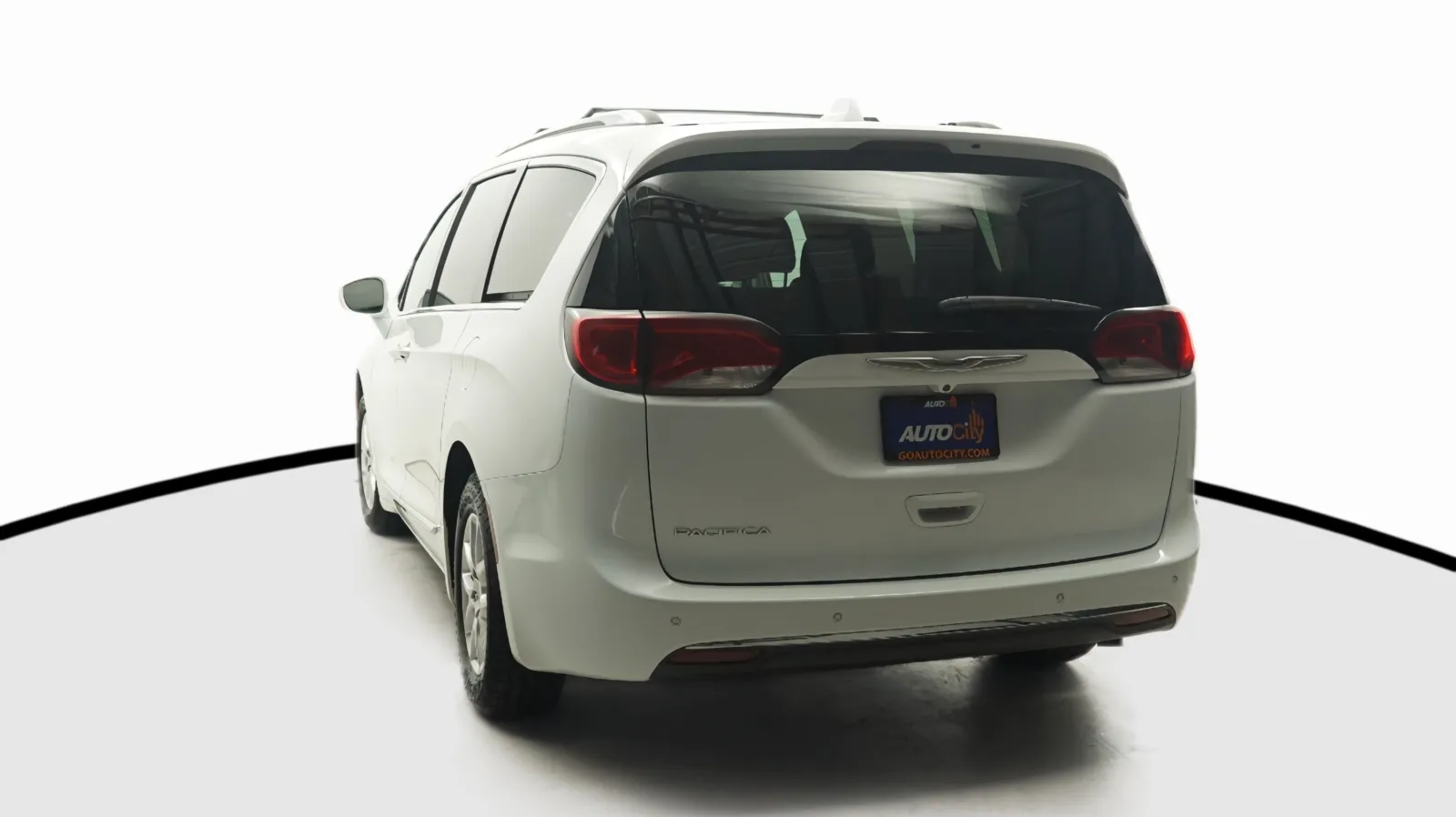 Chrysler Pacifica photo 15