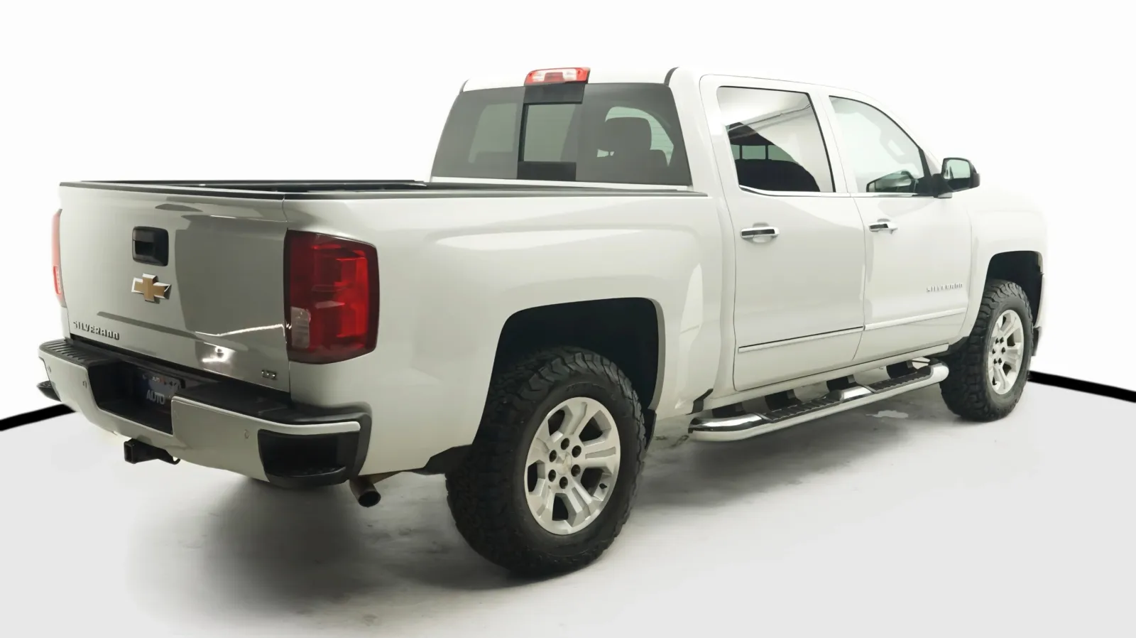 More photos of 2018 Chevrolet Silverado 1500 LTZ at Auto City, CA