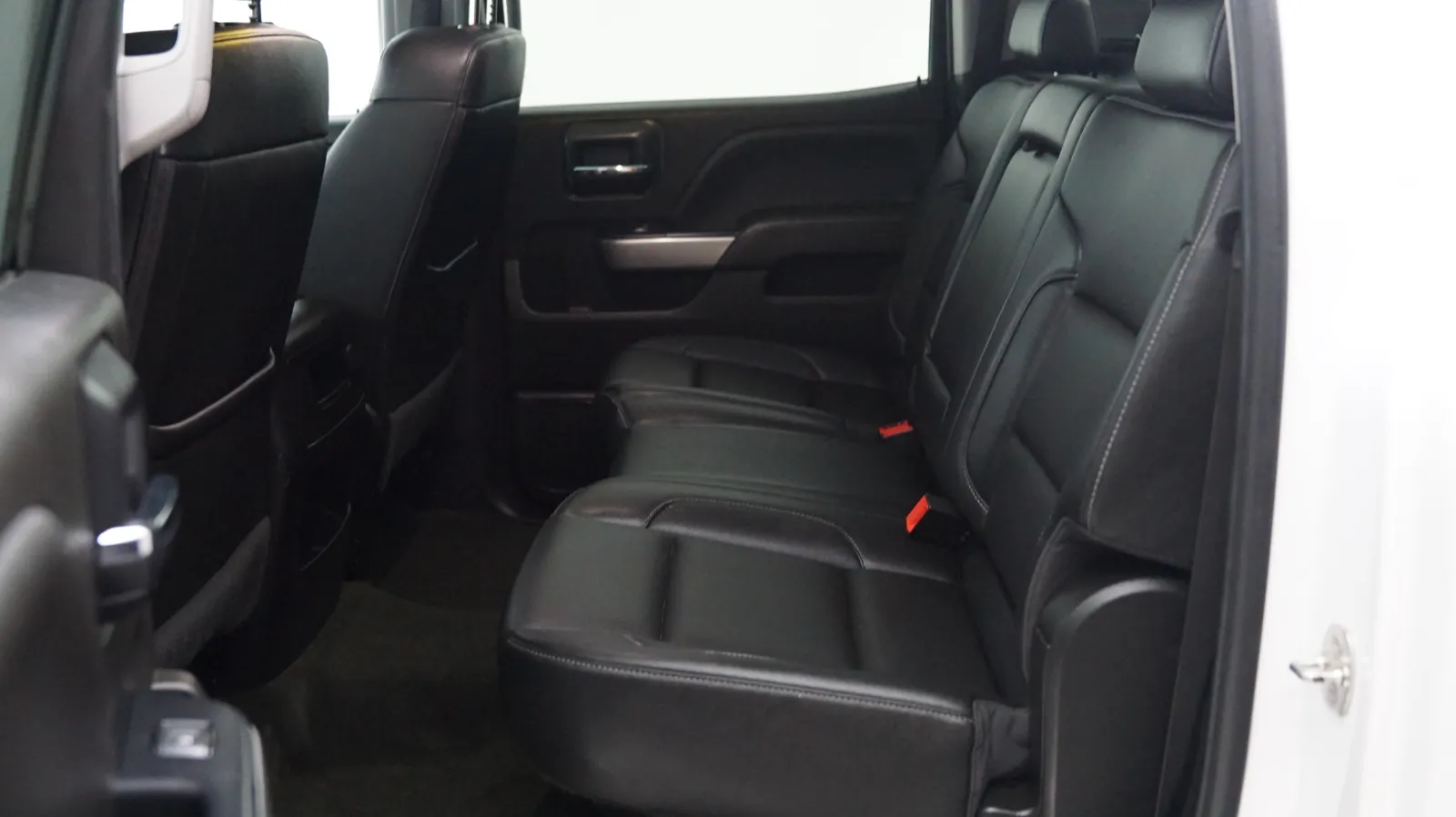 Chevrolet Silverado photo 12
