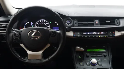 More photos of 2016 Lexus CT 200h Hybrid at Auto City, CA