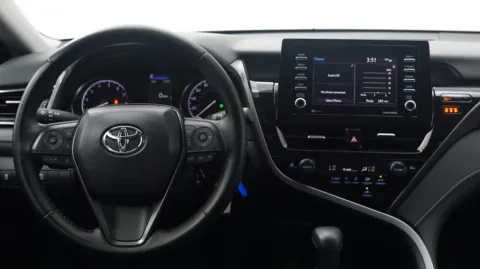 More photos of 2023 Toyota Camry SE at Auto City, CA