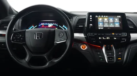 More photos of 2023 Honda Odyssey Sport at Auto City, CA