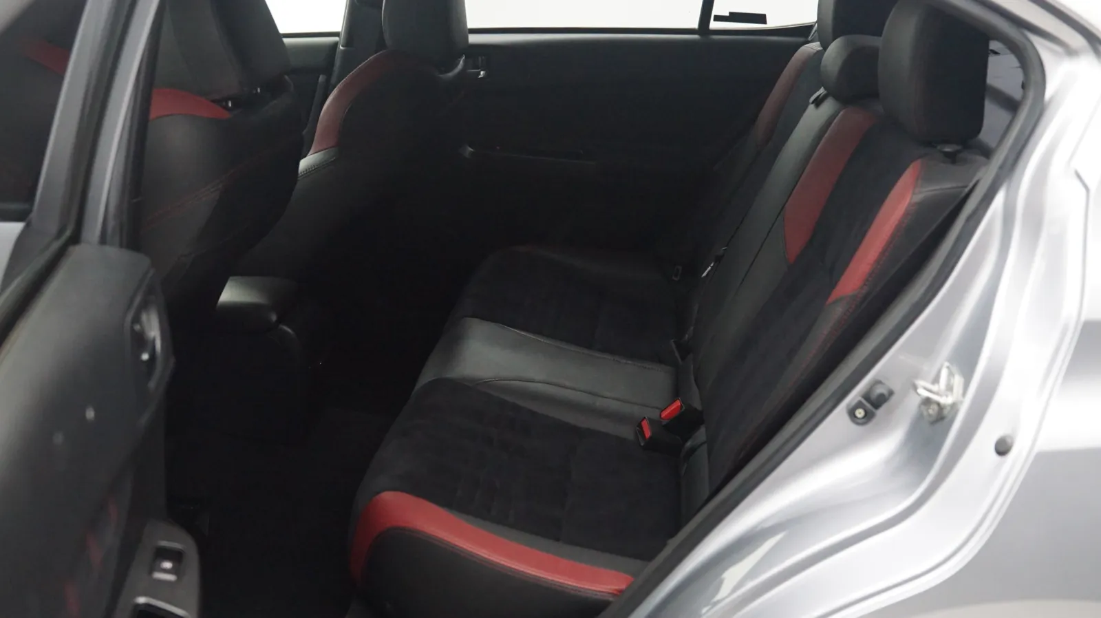 Subaru WRX photo 12