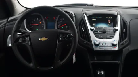 More photos of 2016 Chevrolet Equinox LS at Auto City, CA