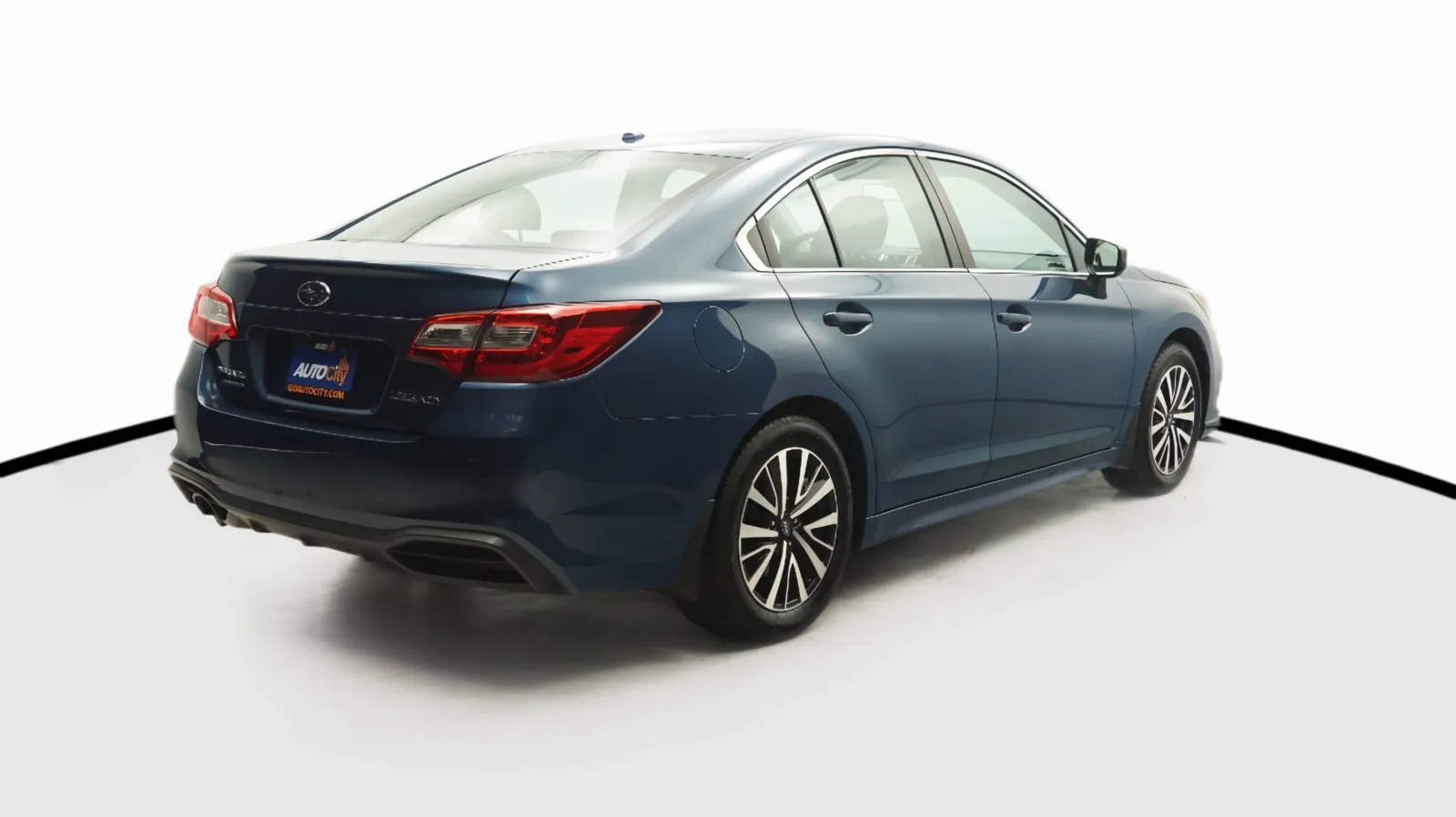 More photos of 2019 Subaru Legacy 2.5i at Auto City, CA