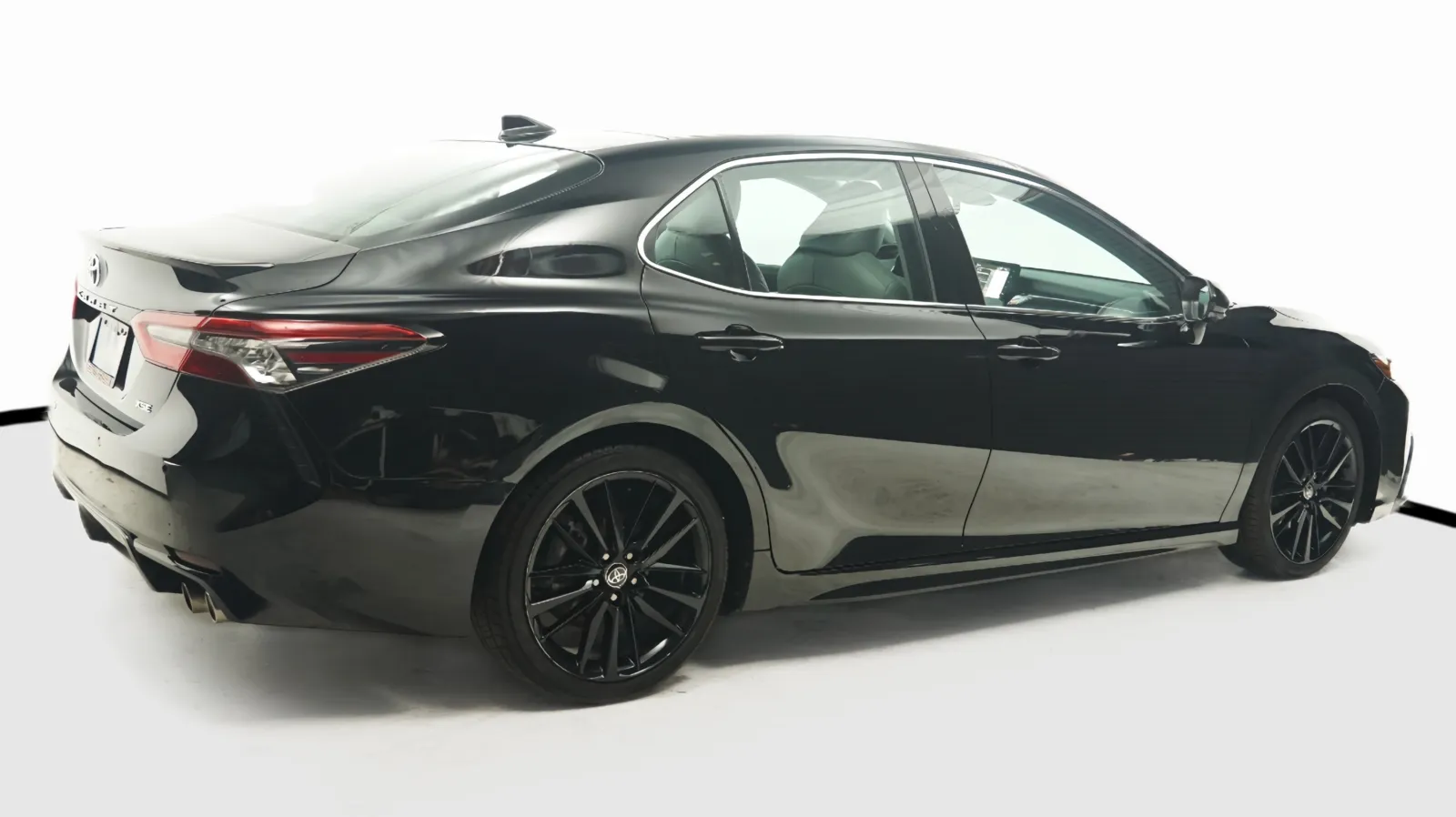 More photos of 2023 Toyota Camry XSE at Auto City, CA