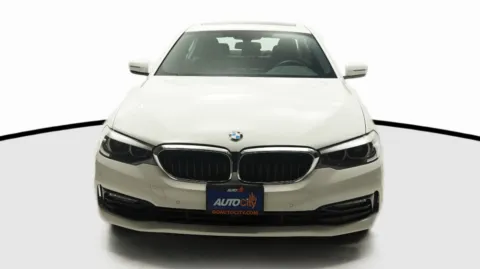 Another view of 2018 BMW 5-Series 530i for sale in El Cajon, CA at Auto City