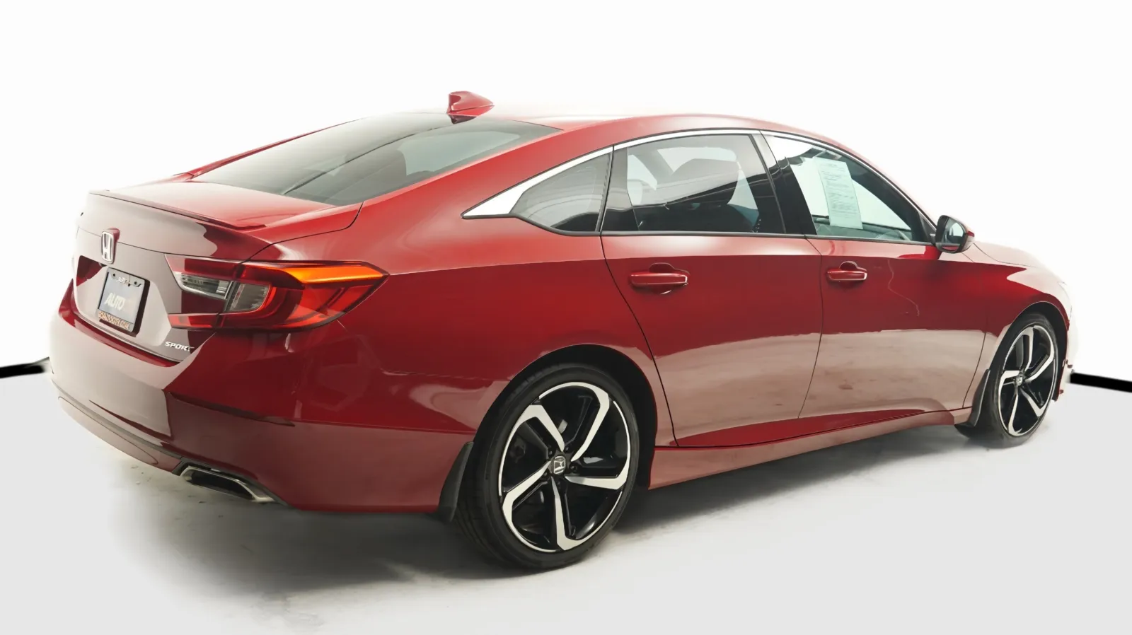 More photos of 2018 Honda Accord Sport 1.5T at Auto City, CA