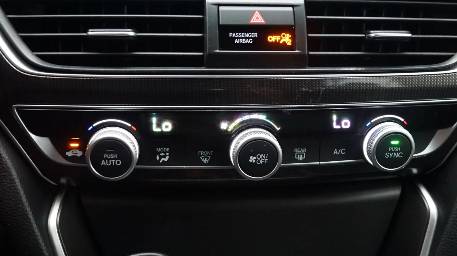 Honda Accord photo 20