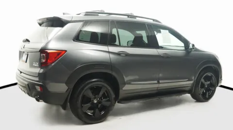 More photos of 2019 Honda Passport Elite at Auto City, CA