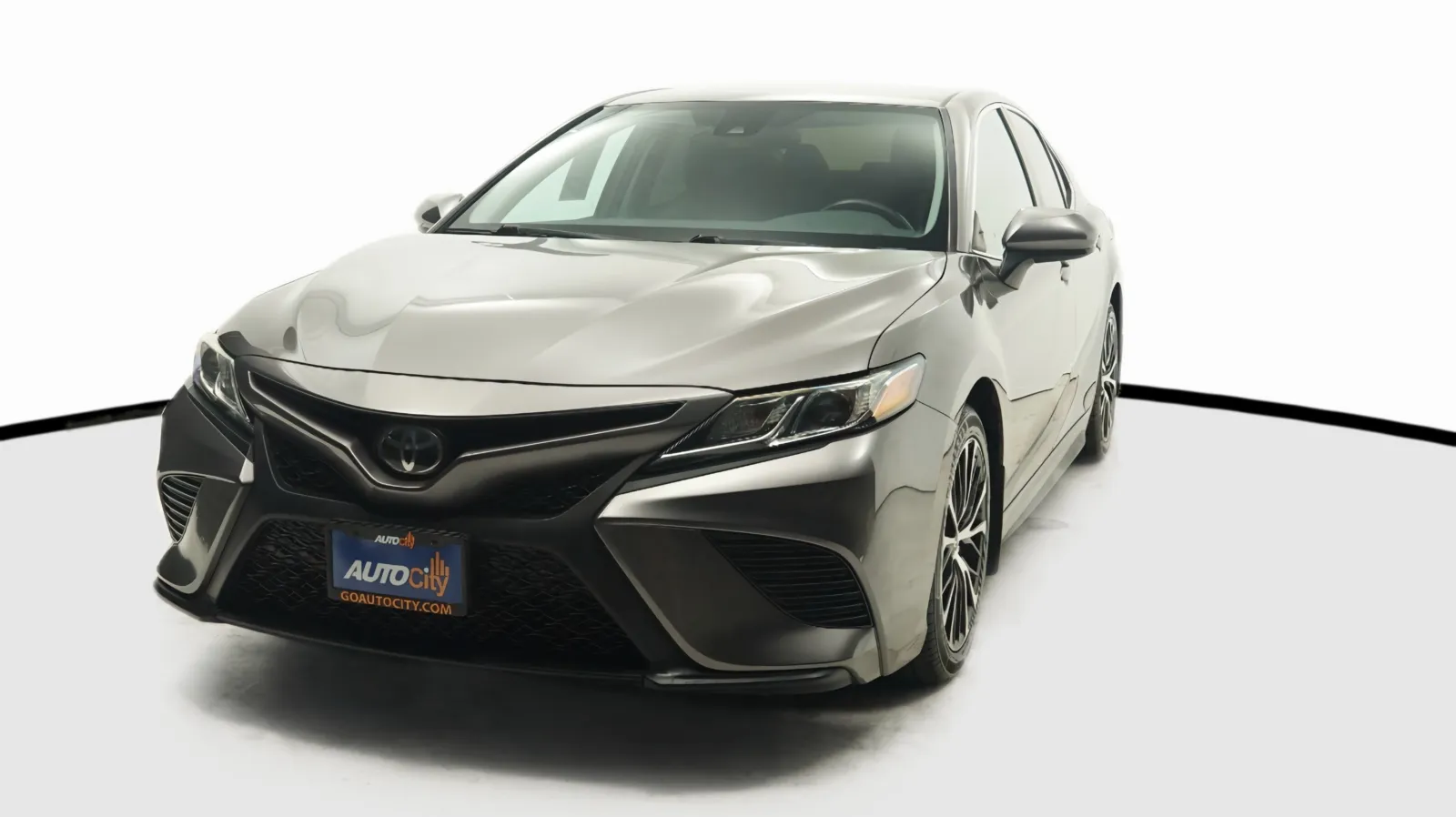 Gray 2019 Toyota Camry SE for sale in El Cajon, CA