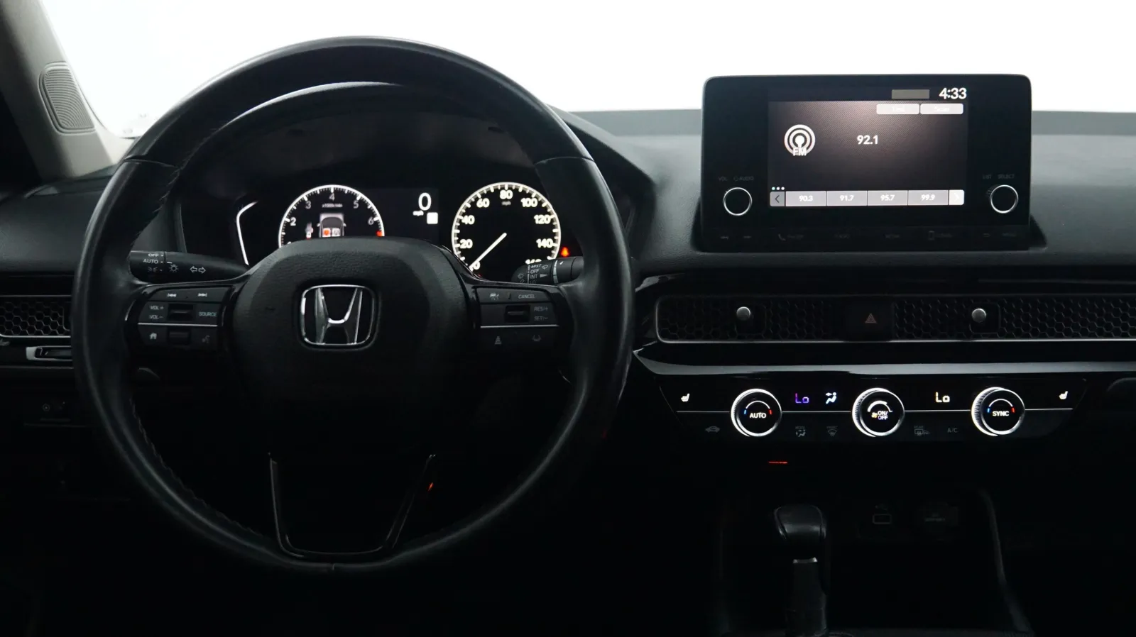 More photos of 2023 Honda Civic EX at Auto City, CA
