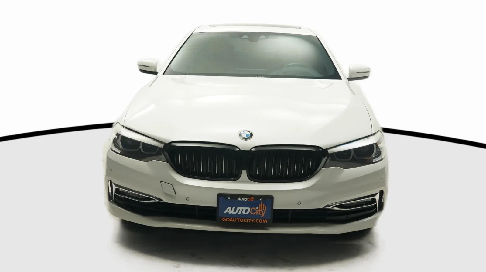 Another view of 2018 BMW 5-Series 540i for sale in El Cajon, CA at Auto City