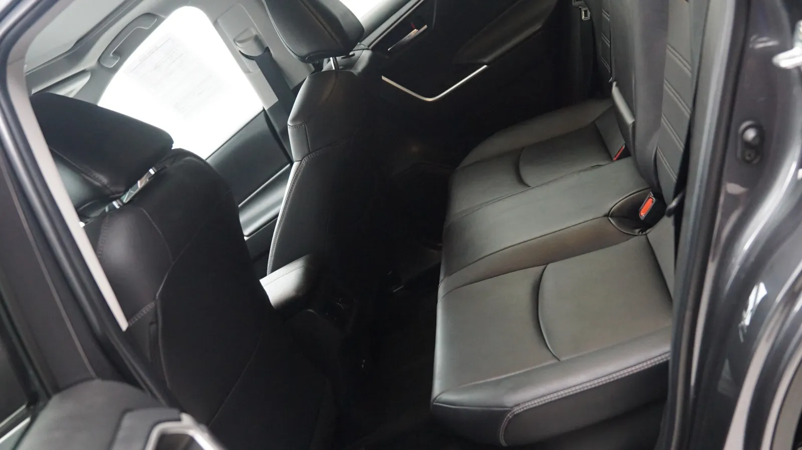 Toyota RAV4 photo 12