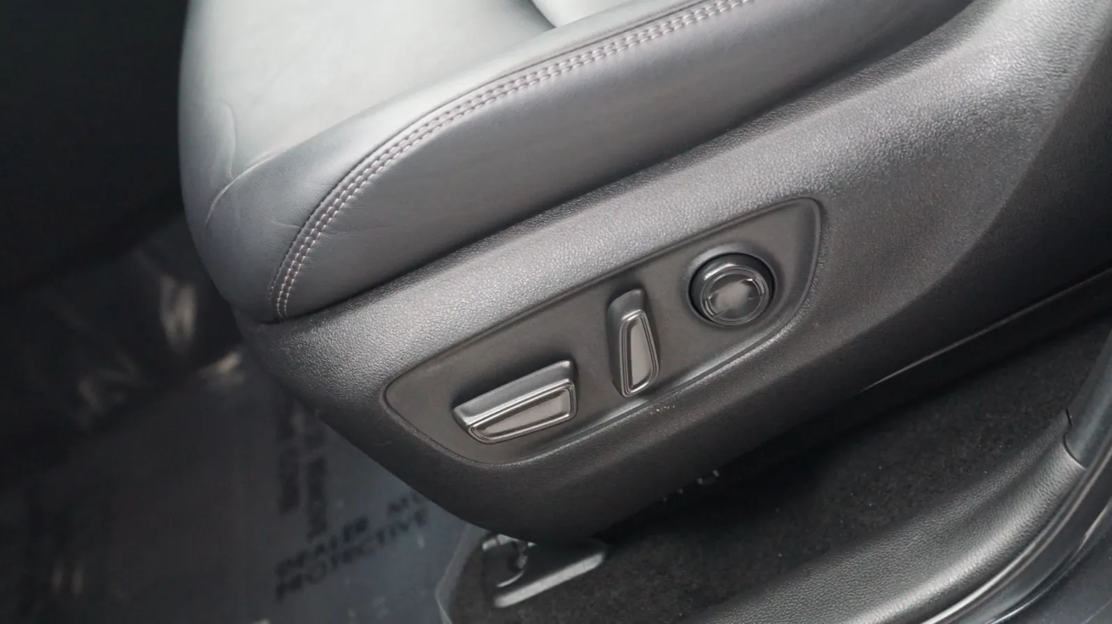 Toyota RAV4 photo 15