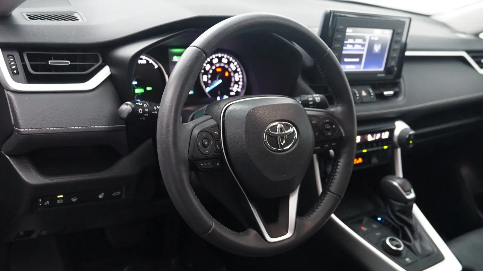 Toyota RAV4 photo 17