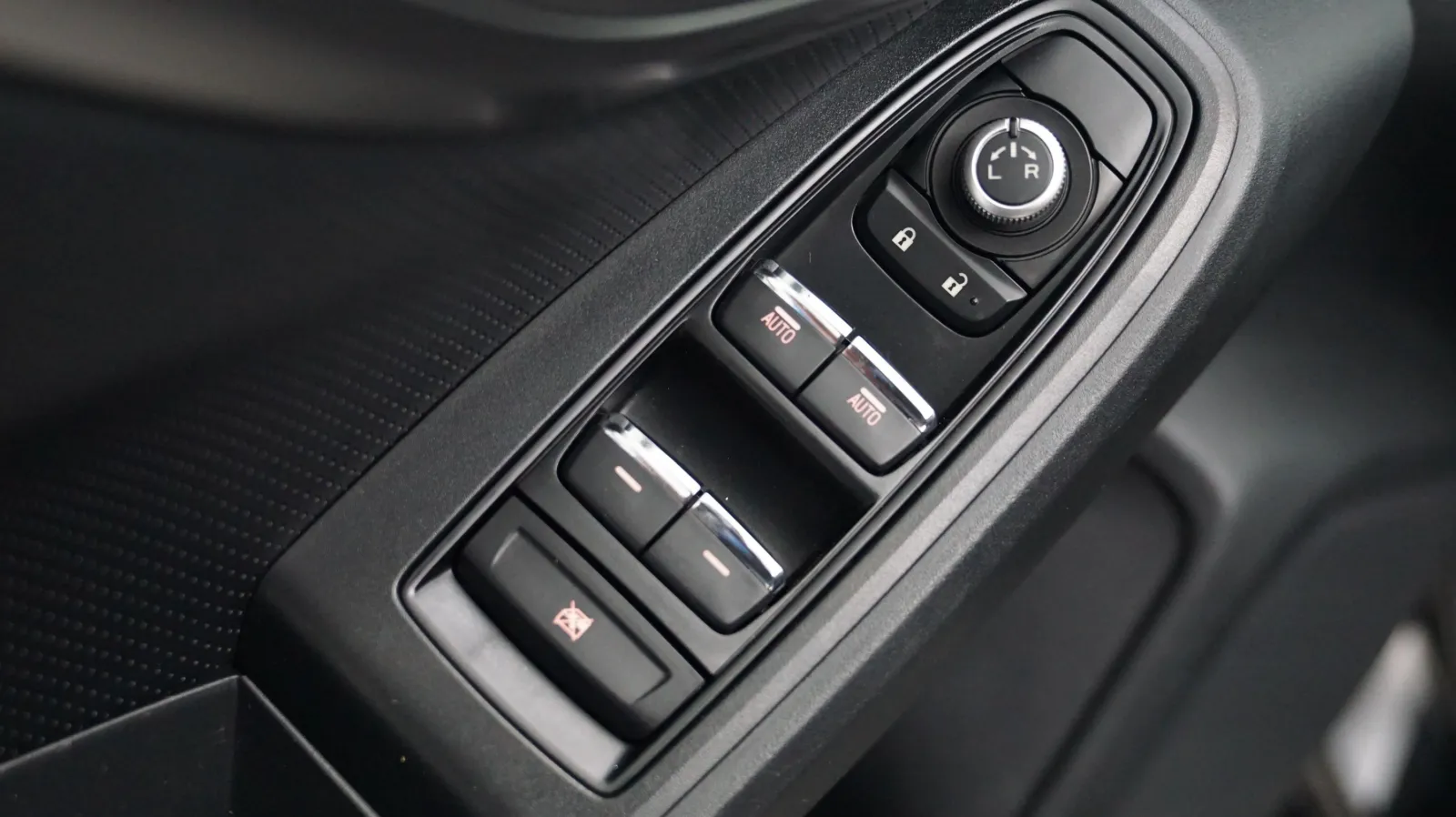 Subaru Crosstrek photo 14