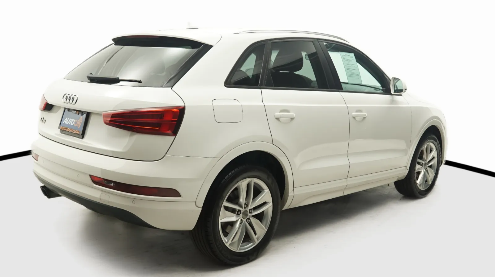 More photos of 2017 Audi Q3 Premium at Auto City, CA