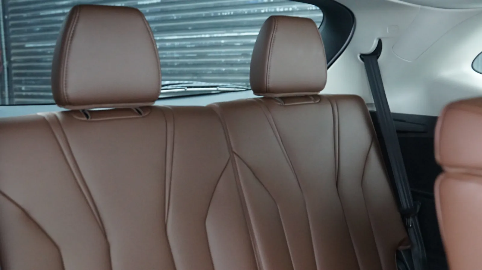 Acura MDX photo 13