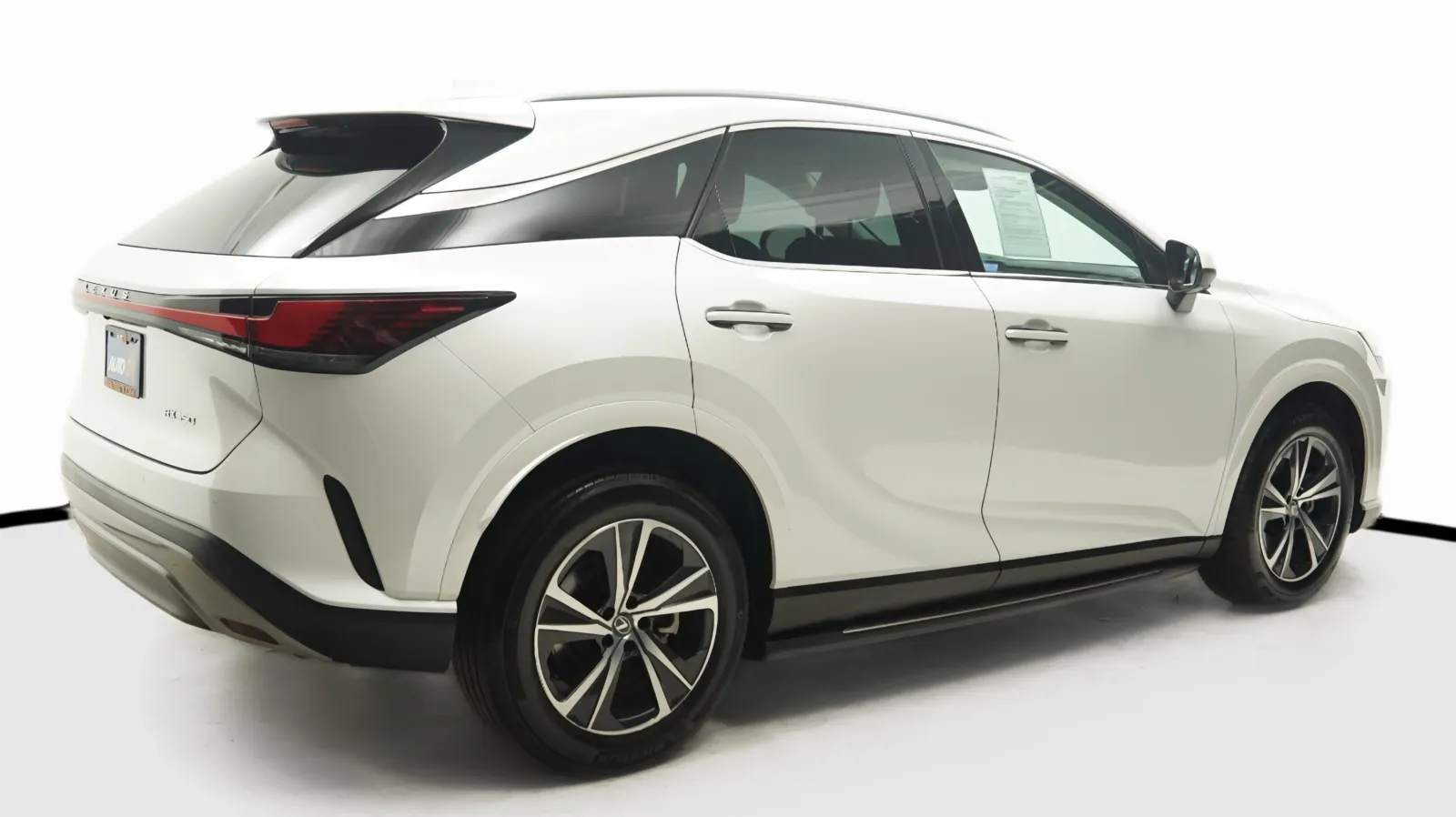 More photos of 2023 Lexus RX 350 Premium at Auto City, CA