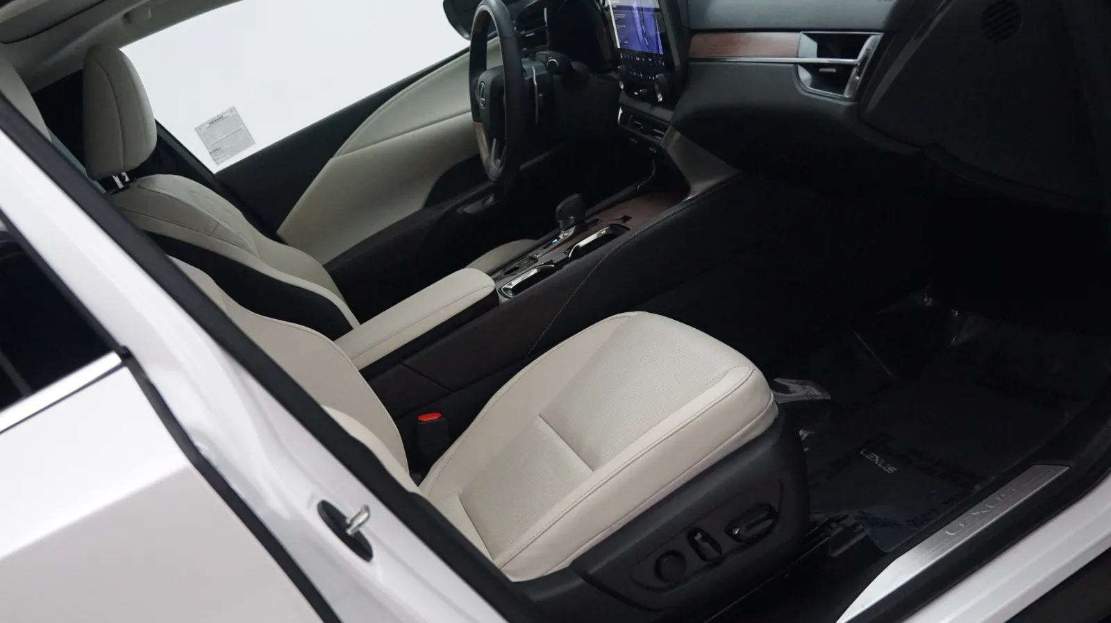 Lexus RX photo 6