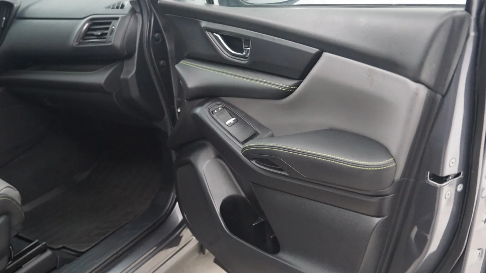 Subaru Ascent photo 15