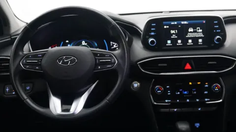 More photos of 2020 Hyundai Santa Fe SEL at Auto City, CA