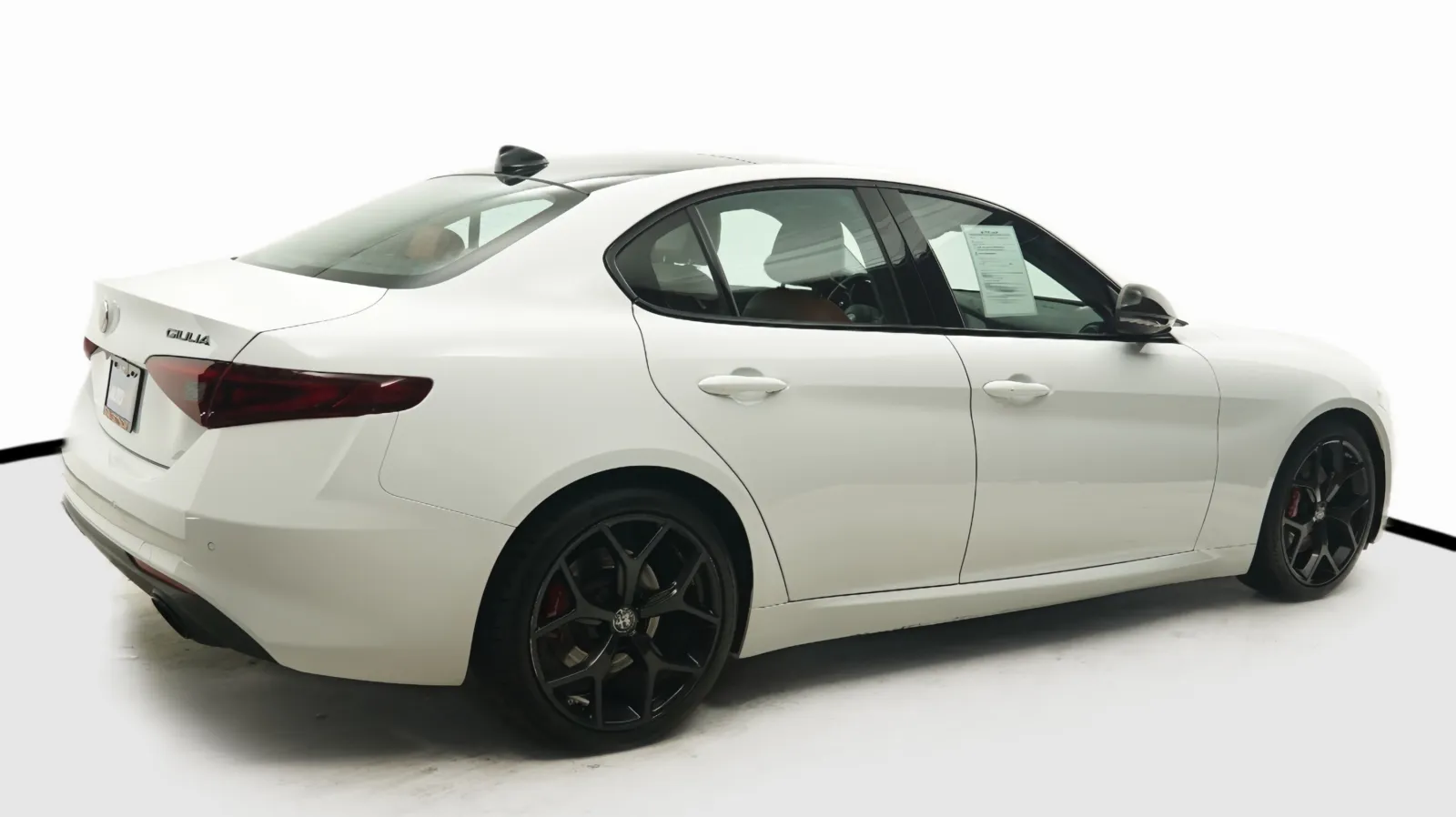 More photos of 2020 Alfa Romeo Giulia Ti at Auto City, CA