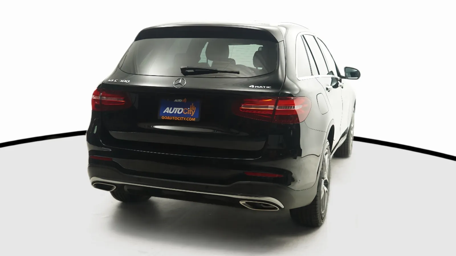 Mercedes-Benz GLC photo 8