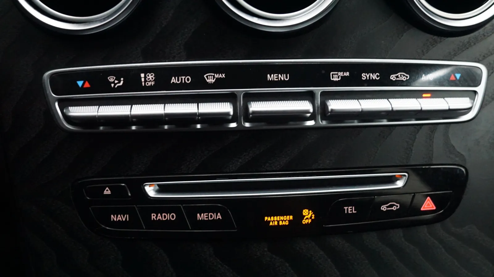 Mercedes-Benz GLC photo 21