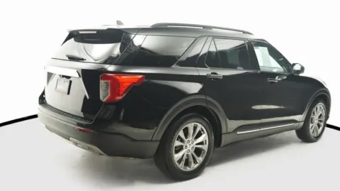 More photos of 2021 Ford Explorer XLT at Auto City, CA