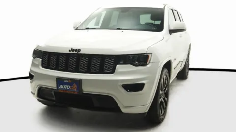 White 2018 Jeep Grand Cherokee Altitude for sale in El Cajon, CA