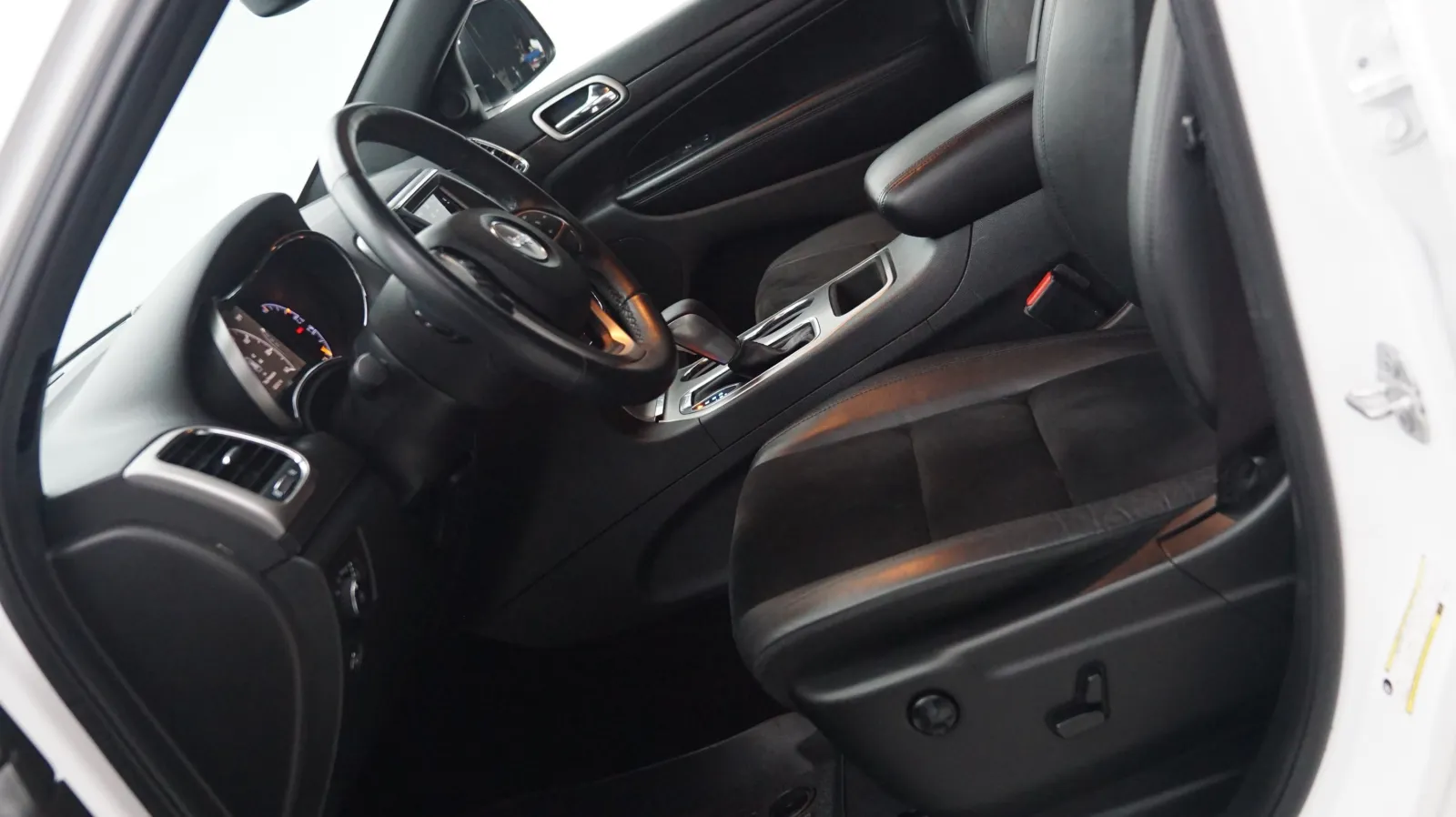 Jeep Grand Cherokee photo 7