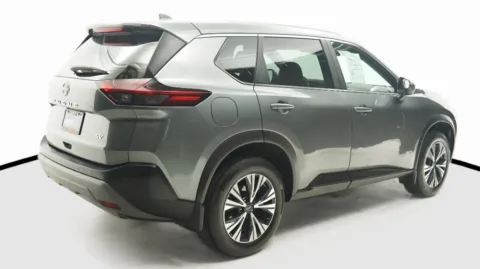 More photos of 2023 Nissan Rogue SV at Auto City, CA