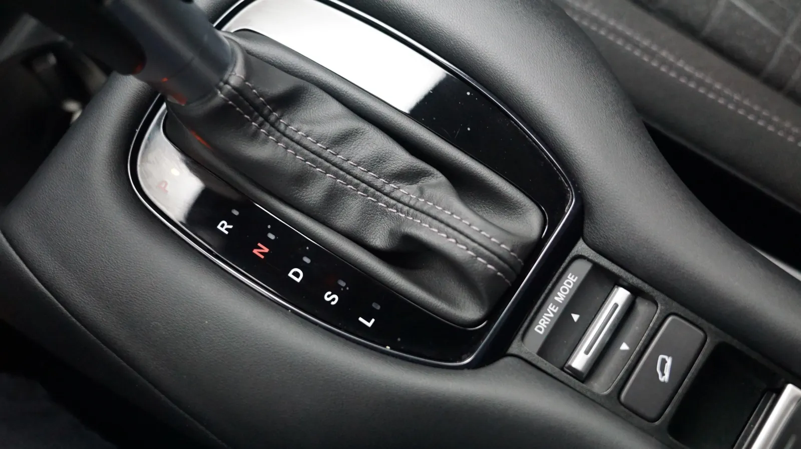 Honda HR-V photo 21