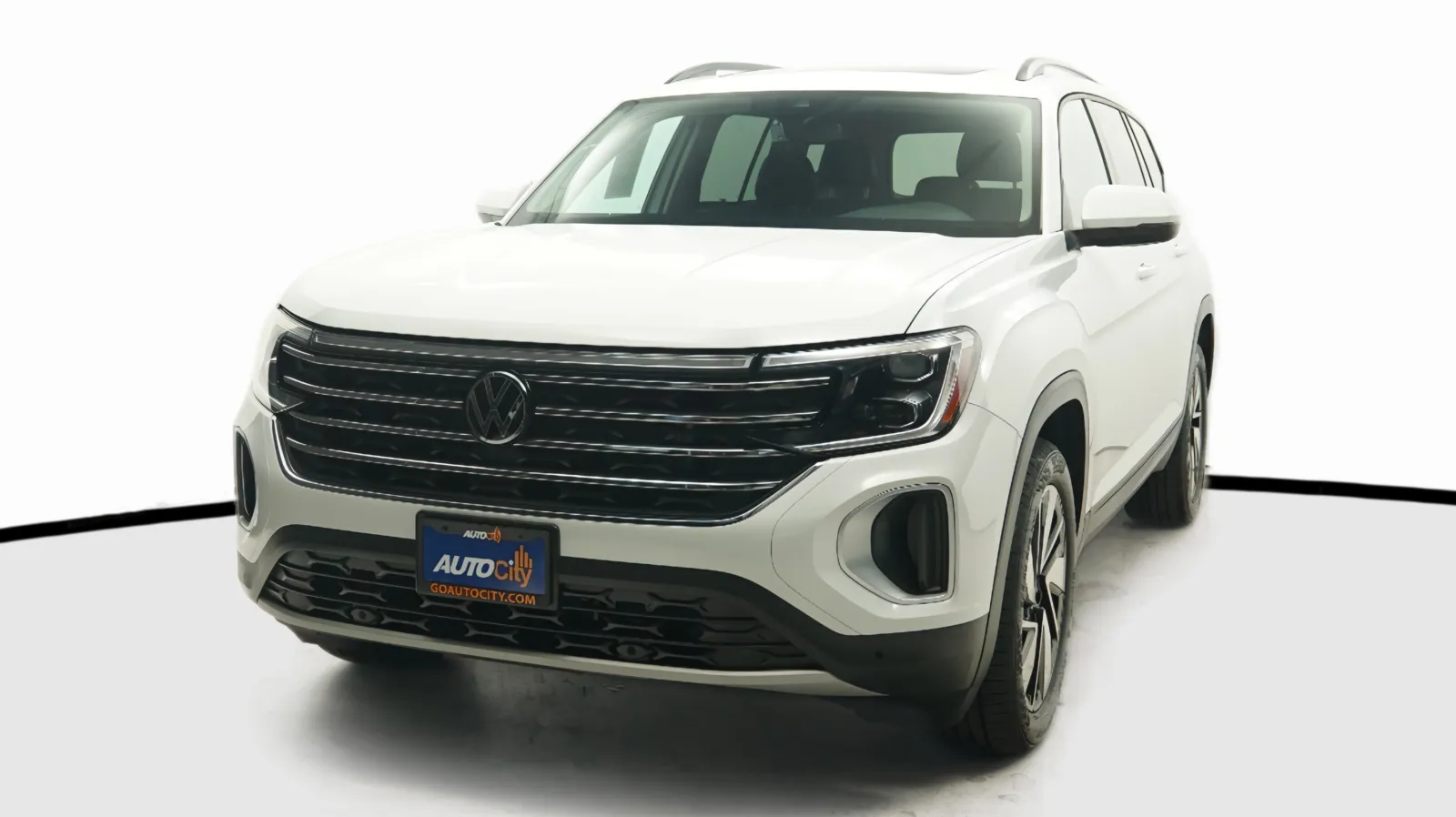 White 2024 Volkswagen Atlas 2.0T SE w/Technology for sale in El Cajon, CA