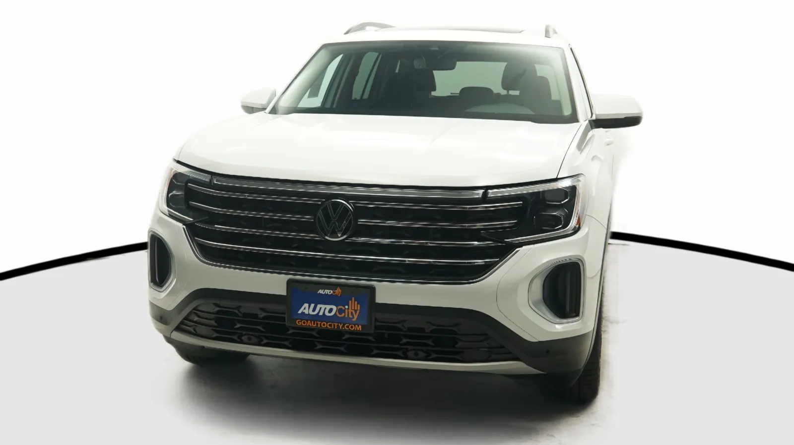 Another view of 2024 Volkswagen Atlas 2.0T SE w/Technology for sale in El Cajon, CA at Auto City