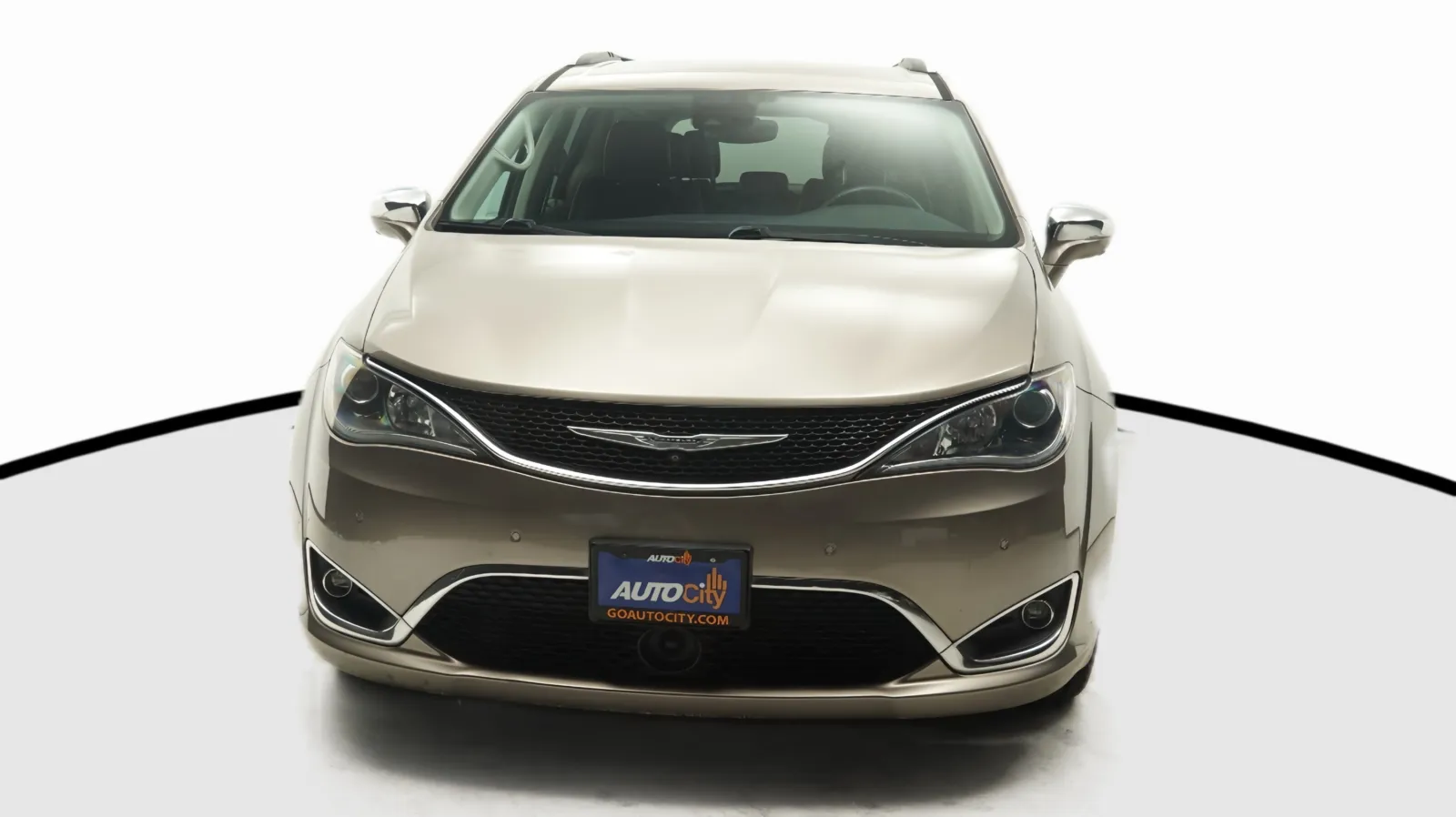Another view of 2017 Chrysler Pacifica Limited for sale in El Cajon, CA at Auto City