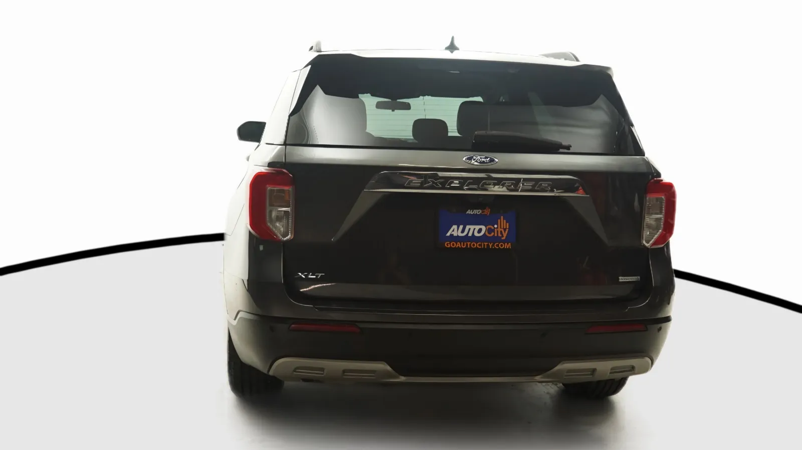 Ford Explorer photo 13