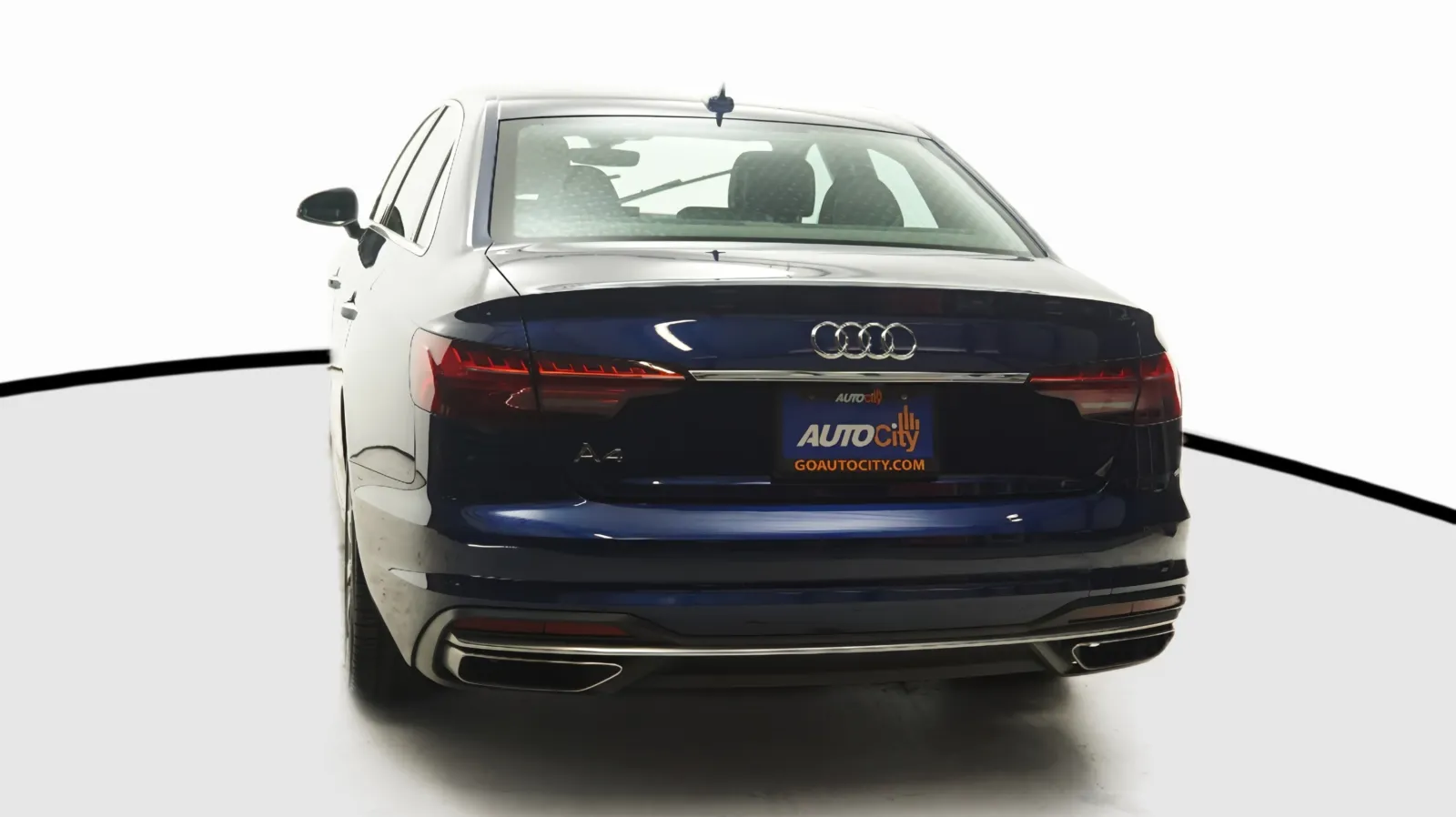 Audi A4 photo 13