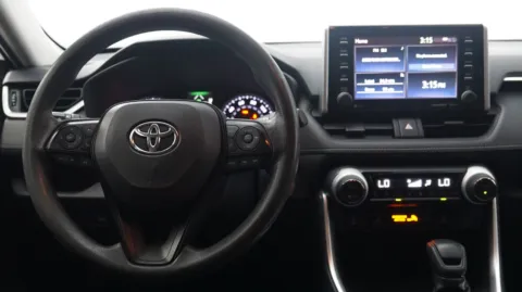 More photos of 2019 Toyota RAV4 XLE at Auto City, CA