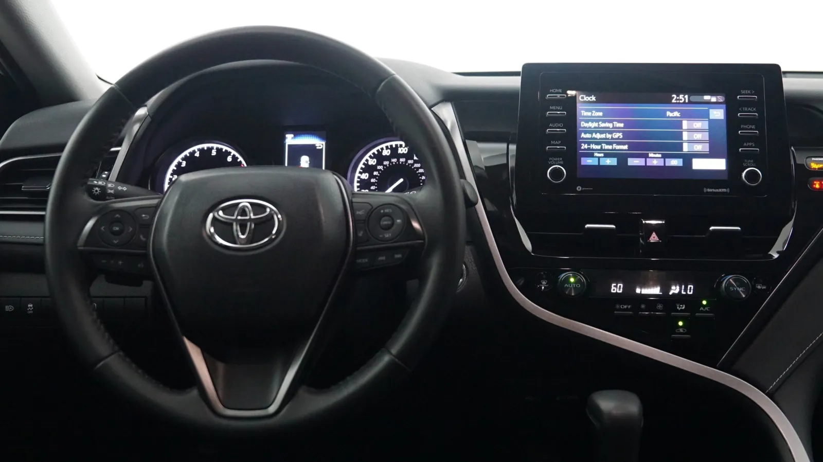 More photos of 2023 Toyota Camry SE at Auto City, CA